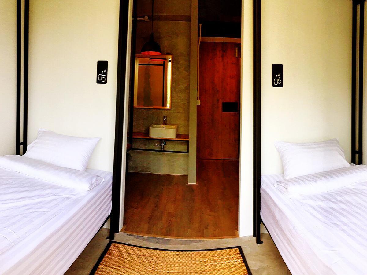 Bedgasm Hostel Чантабури Екстериор снимка