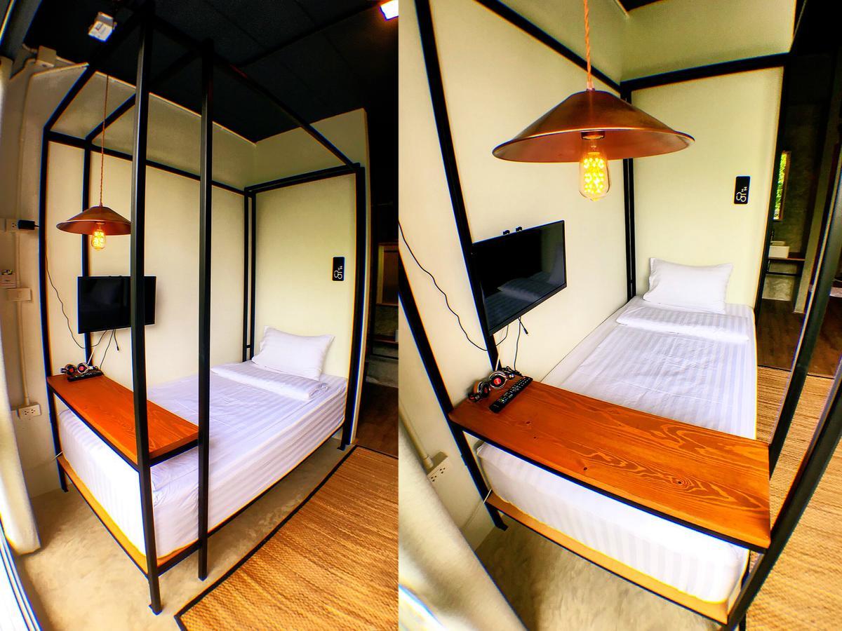 Bedgasm Hostel Чантабури Екстериор снимка